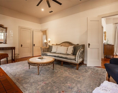 825 Se Sanchez Avenue - Photo Thumbnail 6