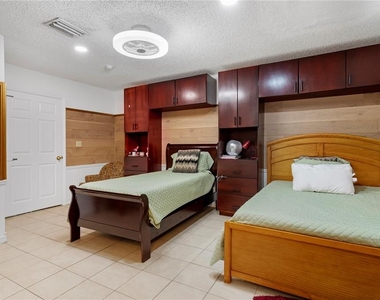 613 Forest Hills Drive - Photo Thumbnail 14