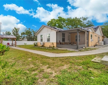 613 Forest Hills Drive - Photo Thumbnail 30