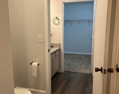 7200 Westpointe Boulevard - Photo Thumbnail 15