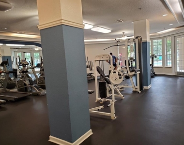 7200 Westpointe Boulevard - Photo Thumbnail 28