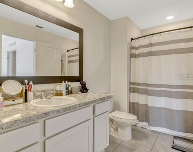 125 Mandovi Street - Photo Thumbnail 10
