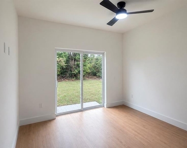 1544 Sulstone Drive - Photo Thumbnail 13