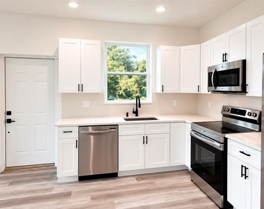 1544 Sulstone Drive - Photo Thumbnail 4