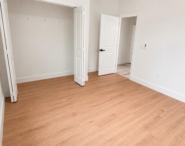 1544 Sulstone Drive - Photo Thumbnail 16