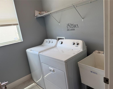 16924 Champlain Street - Photo Thumbnail 14