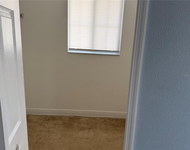 16924 Champlain Street - Photo Thumbnail 32