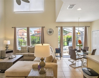 134 Sevilla Avenue - Photo Thumbnail 7
