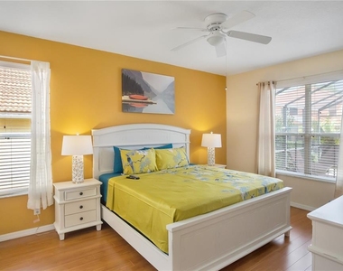 134 Sevilla Avenue - Photo Thumbnail 12