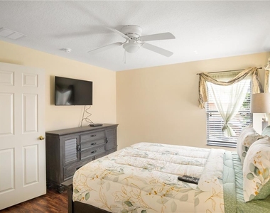 134 Sevilla Avenue - Photo Thumbnail 23
