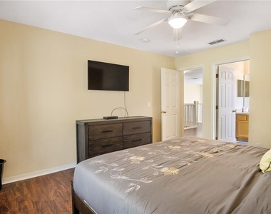 134 Sevilla Avenue - Photo Thumbnail 21