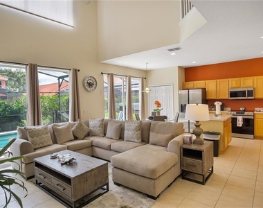 134 Sevilla Avenue - Photo Thumbnail 5