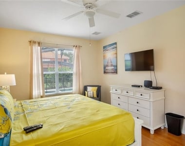134 Sevilla Avenue - Photo Thumbnail 13