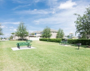 15419 Murcott Blossom Boulevard - Photo Thumbnail 16