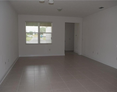 15419 Murcott Blossom Boulevard - Photo Thumbnail 8