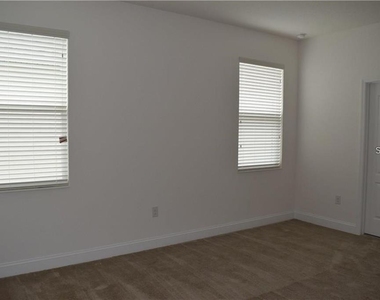 15419 Murcott Blossom Boulevard - Photo Thumbnail 9