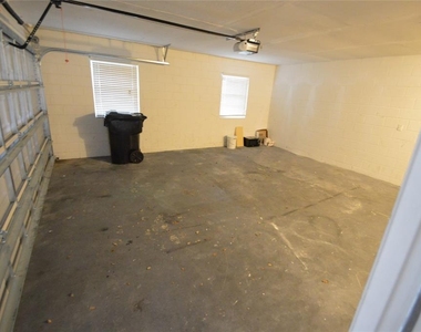3188 Barbados Court - Photo Thumbnail 11