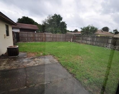 3188 Barbados Court - Photo Thumbnail 12