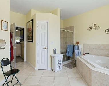 3510 Hunters Trail Circle - Photo Thumbnail 14