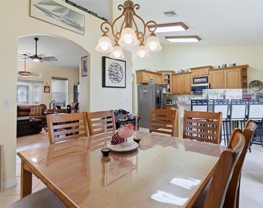 3510 Hunters Trail Circle - Photo Thumbnail 7