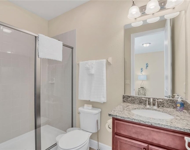 801 Lasso Drive - Photo Thumbnail 10