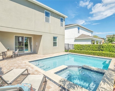 801 Lasso Drive - Photo Thumbnail 1