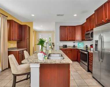 801 Lasso Drive - Photo Thumbnail 23