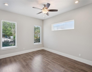 200 E Grant Street - Photo Thumbnail 14