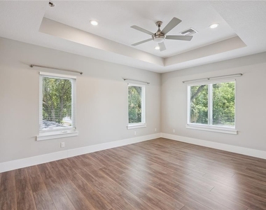 200 E Grant Street - Photo Thumbnail 10