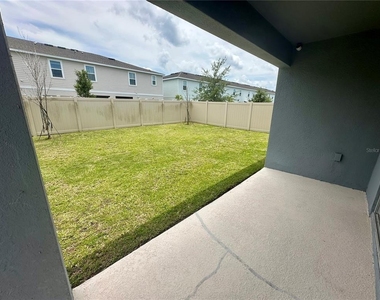 1261 Regal King Drive - Photo Thumbnail 17