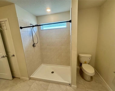 1261 Regal King Drive - Photo Thumbnail 10