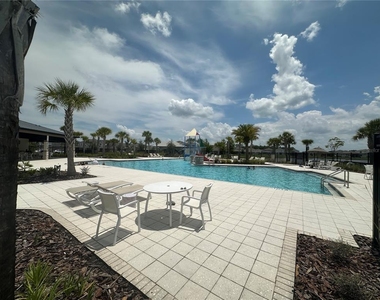 1261 Regal King Drive - Photo Thumbnail 19
