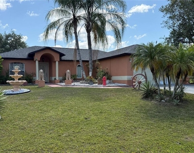 3900 Oak Pointe Boulevard - Photo Thumbnail 1