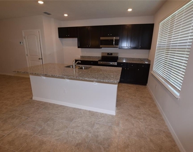 9496 Bauer Alley - Photo Thumbnail 3