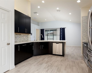 488 Rocky Grove Lane - Photo Thumbnail 5