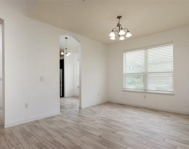 488 Rocky Grove Lane - Photo Thumbnail 3