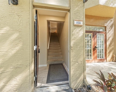6340 Raleigh Street - Photo Thumbnail 4