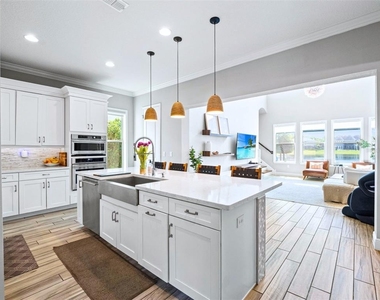 7654 Blue Quail Lane - Photo Thumbnail 20