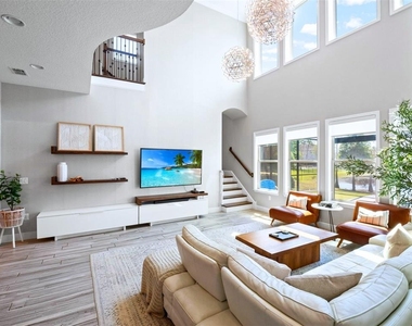 7654 Blue Quail Lane - Photo Thumbnail 13