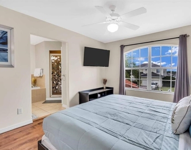 241 Vista Loop - Photo Thumbnail 13