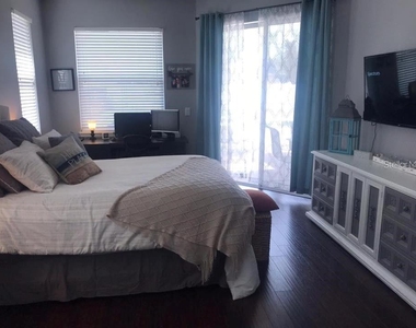 3009 Juneberry Terrace - Photo Thumbnail 5