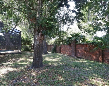 5722 Bay Side Drive - Photo Thumbnail 24