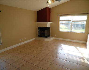 11020 Felton Court - Photo Thumbnail 3