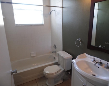 11020 Felton Court - Photo Thumbnail 9