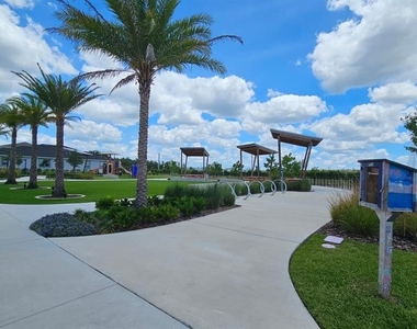 10274 Hadley Street - Photo Thumbnail 22