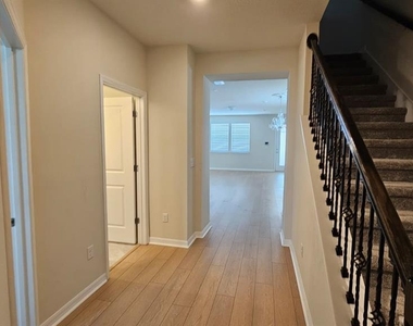 10274 Hadley Street - Photo Thumbnail 1