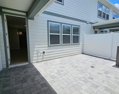 10274 Hadley Street - Photo Thumbnail 17