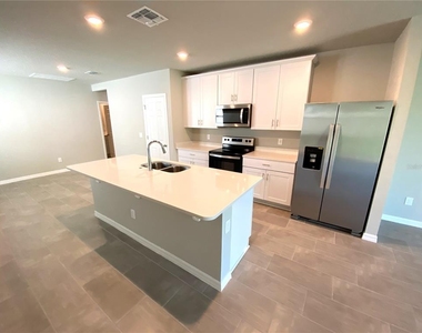 3122 Bella Vista Drive - Photo Thumbnail 6