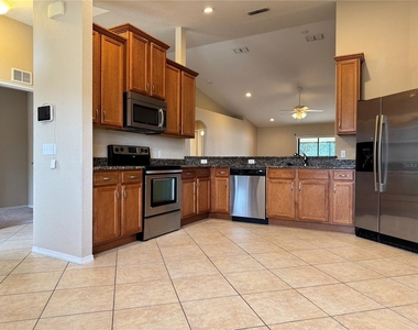 760 Auburn Preserve Boulevard - Photo Thumbnail 3