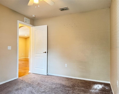 760 Auburn Preserve Boulevard - Photo Thumbnail 14